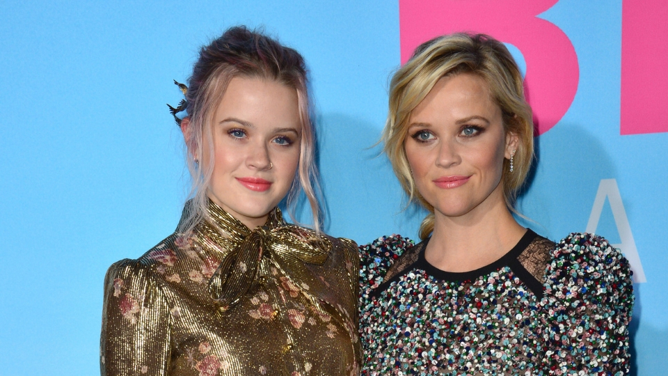 Ava phillippe stylecaster