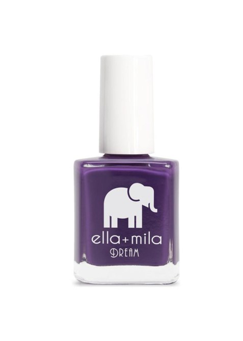 dark-nail-polish-ella-mia-date-night