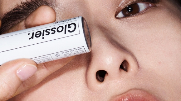 glossier bubblewrarp