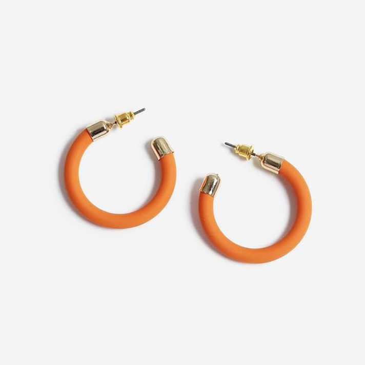 STYLECASTER | Anything-but-Average Hoop Earrings Sure to Elevate Any Ensemble
