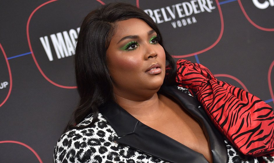 lizzo-pastel-eyeshadow
