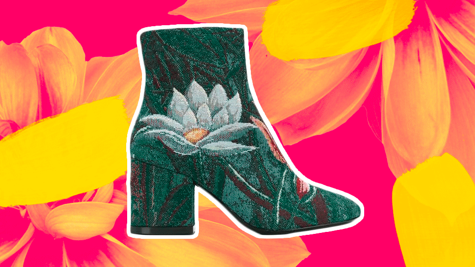 Hailey Bieber's UGGs Outfit Is Bringing Back the Fluffy Bootie Trend