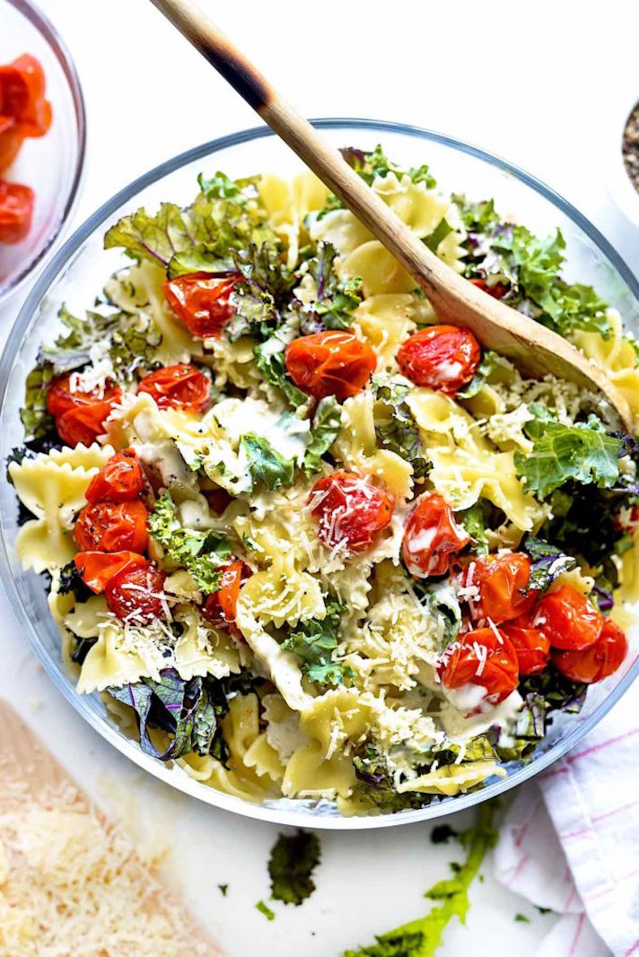 STYLECASTER | 17 High-Protein Summer Dinners With 5 Ingredients or Less | Kale Caesar Pasta Salad
