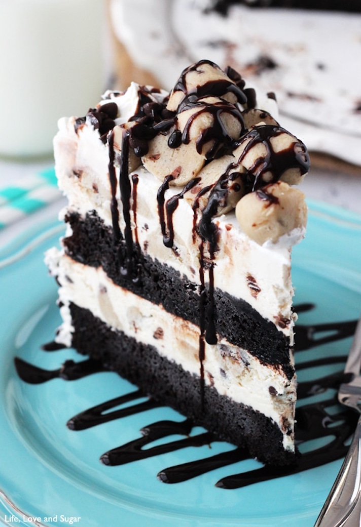 STYLECASTER | Drool-Worthy Ice Cream Cake Recipes Worth Throwing Together Before Summer Ends