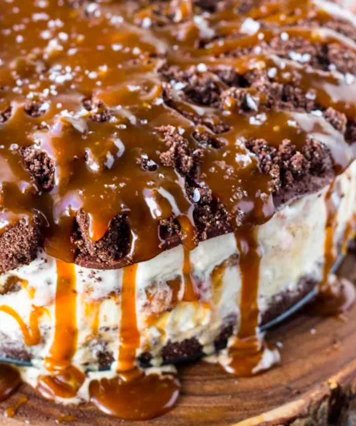STYLECASTER | Drool-Worthy Ice Cream Cake Recipes Worth Throwing Together Before Summer Ends