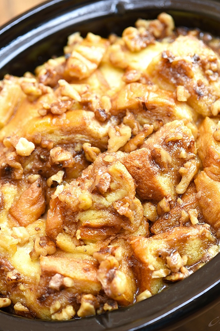 STYLECASTER | 17 Slow-Cooker Brunch Recipes Worth Staying In For | Brown Sugar and Walnut French Toast Casserole