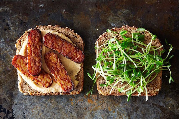 STYLECASTER | 19 High-Protein Veggie Sandwiches That Are Sure To Satisfy | Smoky Tempeh and Hummus Sandwiches
