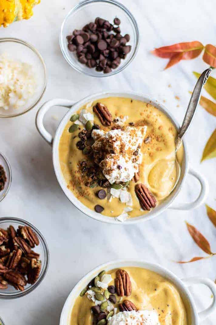STYLECASTER | 15 Easy Coffee Smoothies That'll Turn You Into A Morning Person | Pumpkin Spice Latte Smoothie Bowl