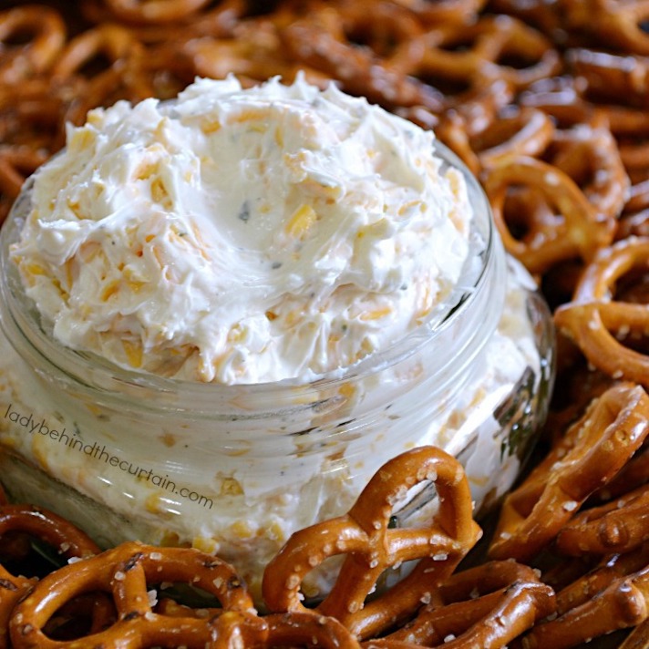 STYLECASTER | 17 Halloween Dips You Can Serve In A Pumpkin | Beer Dip