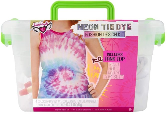 STYLECASTER | Tie Dye Trend 2020 | tie dye kit