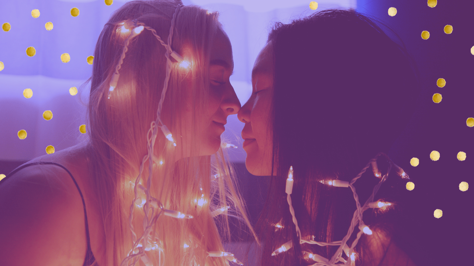 STYLECASTER | How to Set the Mood