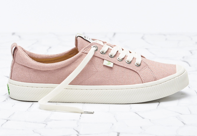 STYLECASTER | Fall 2020 Sneaker Trends