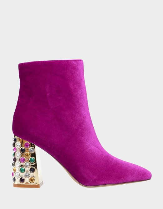 STYLECASTER | Betsey Johnson Kassie Boot Review