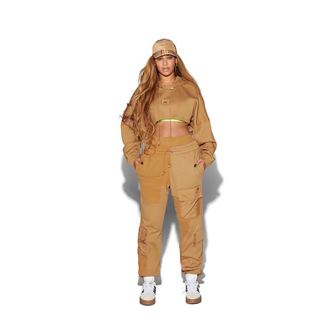 STYLECASTER | Beyonce Adidas Ivy Park Drip 2