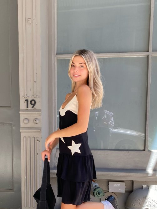 Kit: The Bachelor 2021