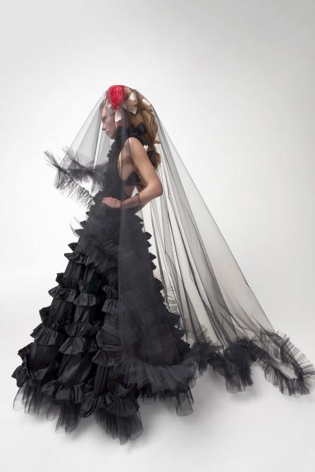 STYLECASTER | Paris Fashion Week SS21 Couture