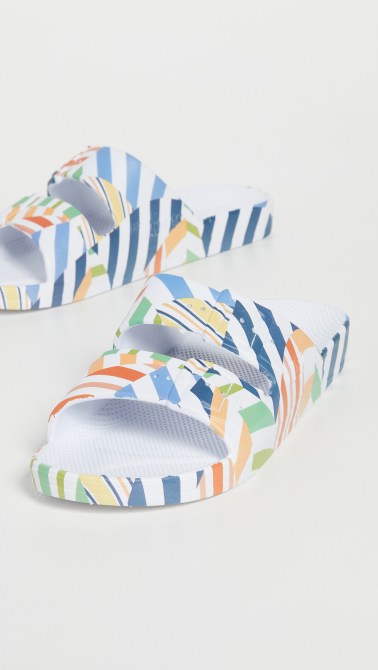 STYLECASTER | Sandal Trends 2021