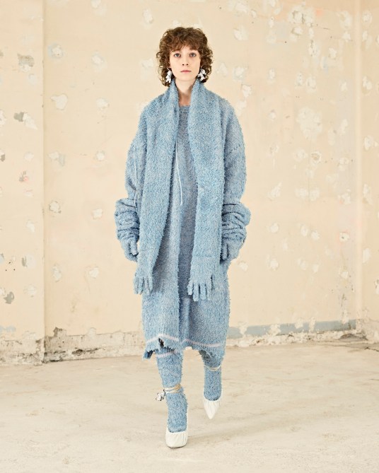 STYLECASTER | Paris Fashion Week