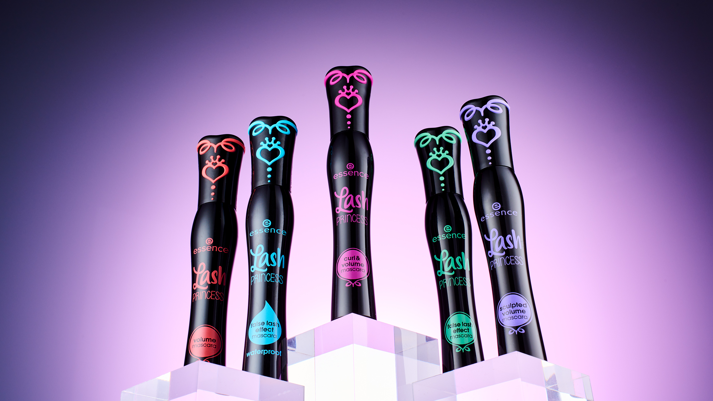 STYLECASTER | Essence Lash Prince Curl Review