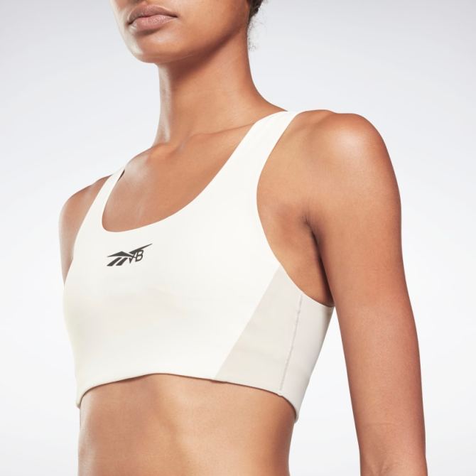 STYLECASTER | Reebok Victoria Beckham Drop 5