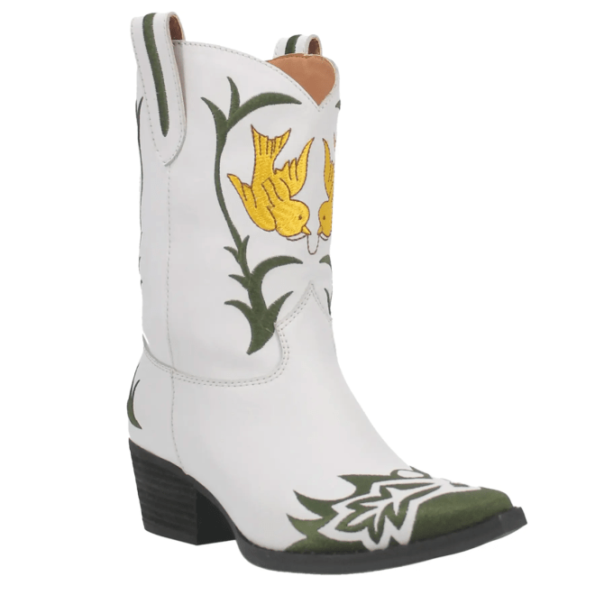 STYLECASTER | Zodiac Sign Fashion Trends