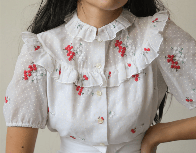 STYLECASTER | Where To Buy Vintage Online