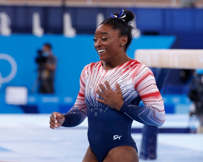 STYLECASTER | Zodiac Sign Halloween Costumes