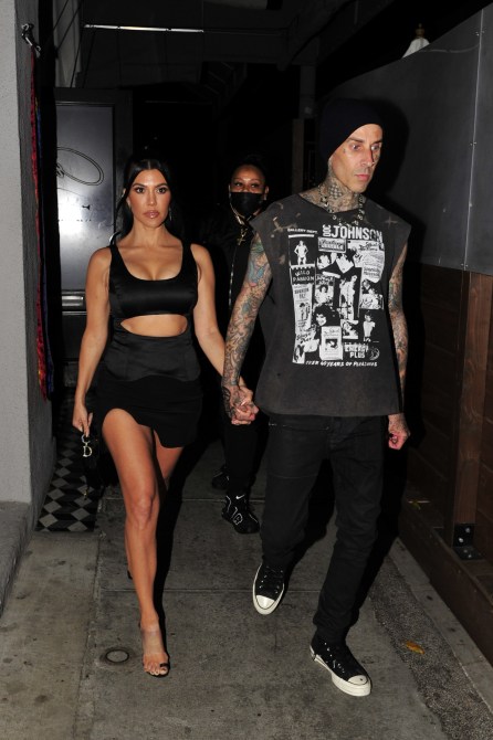 STYLECASTER | Kourtney Kardashian Style