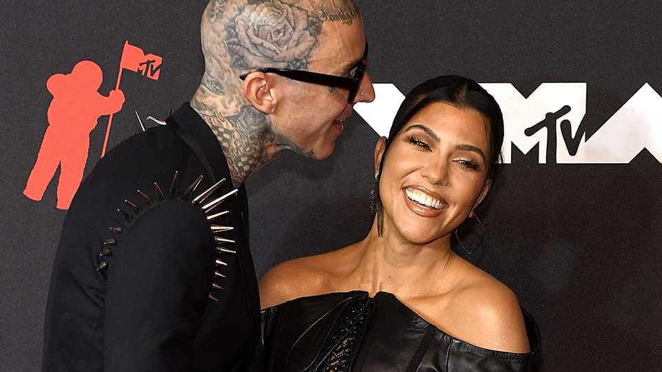 STYLECASTER | Kourtney Kardashian Style