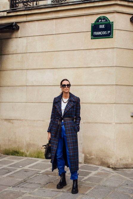 STYLECASTER | How To Style Straight Leg Jeans