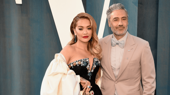 Rita Ora, Taika Waititi