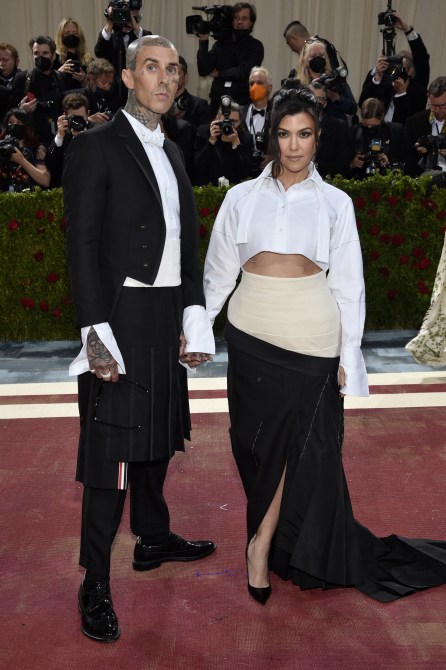 Kourtney Kardashian, Travis Barker