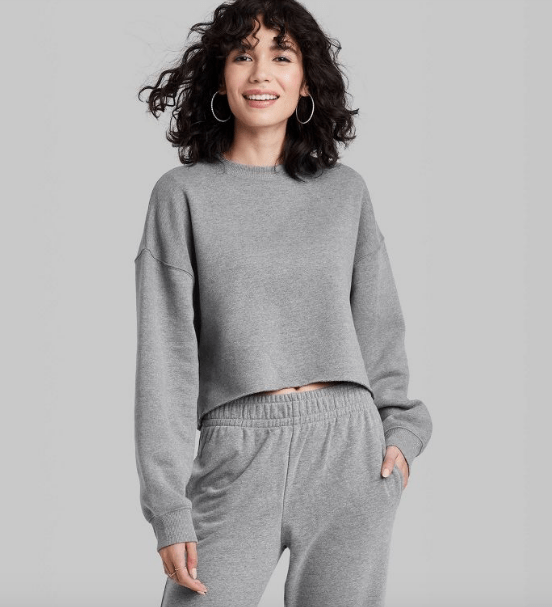  Raw Hem Cropped Sweatshirt