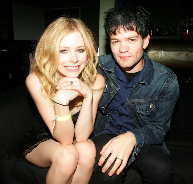 Avril Lavigne, Deryck Whibley