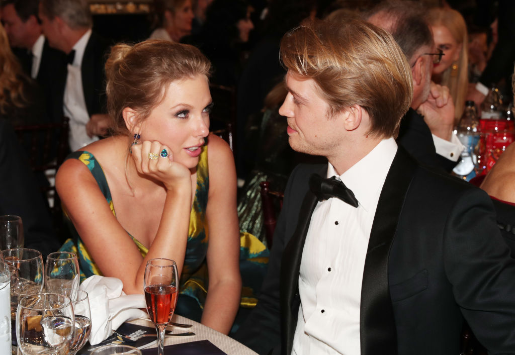 Taylor Swift & Joe Alwyn