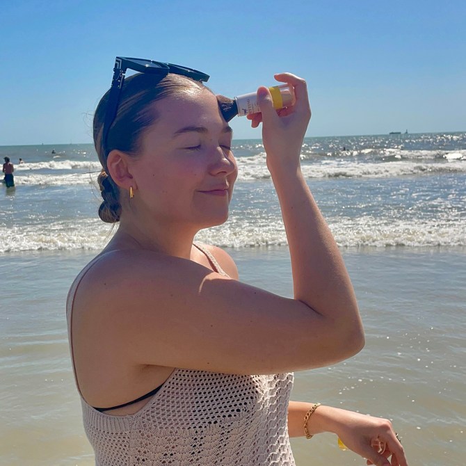 Supergoop Glowsetting Powder Review