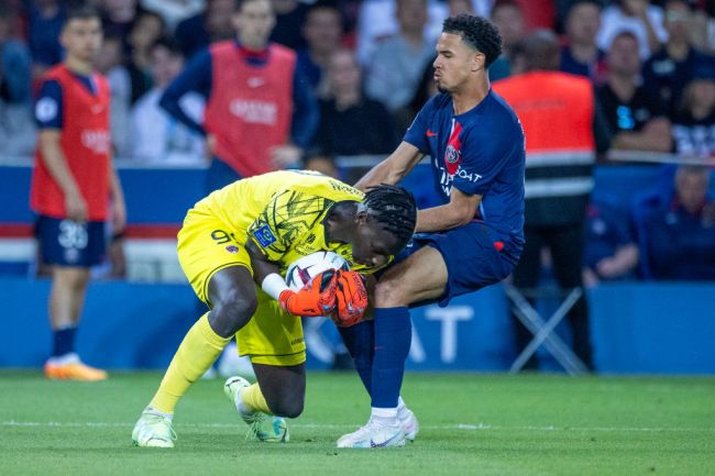 Ligue 1 Paris Saint-Germain vs Clermont