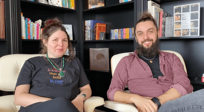 Where are Jeff and Shaleia Divine now?