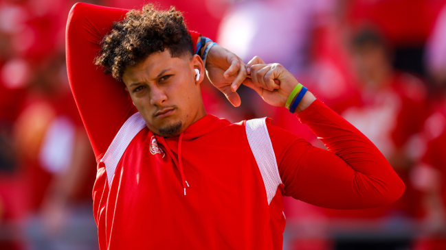 Patrick Mahomes' Diet: He Eats *How Much* To Stay in the 'Best Shape Possible'?