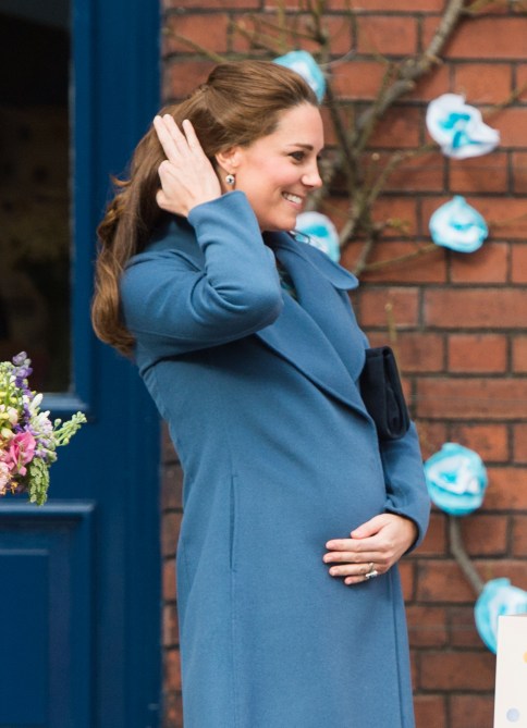 Kate Middleton Pregnant Photos, Princess of Wales Baby Bump Pictures