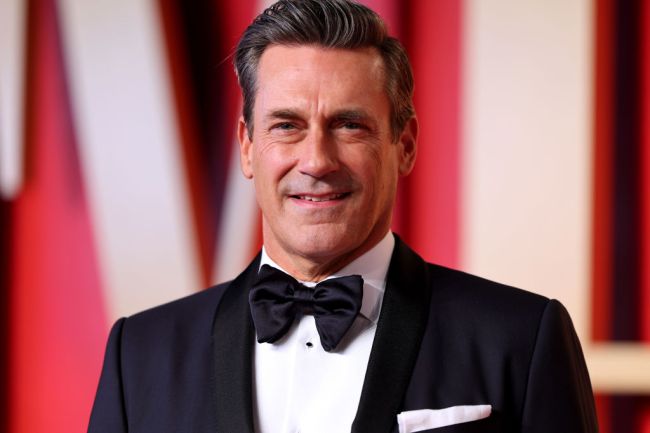 Jon Hamm attends the 2024 Vanity Fair Oscar Party Hosted By Radhika Jones at Wallis Annenberg Center for the Performing Arts on March 10, 2024 in Beverly Hills, California.