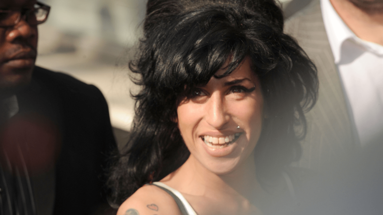 Amy Winehouse’s Teeth Were ‘Literally Falling Out’ Due To Years Of Drug Abuse Before Her Death
