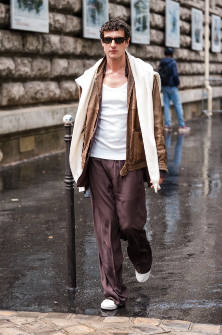 white t-shirt outfits men