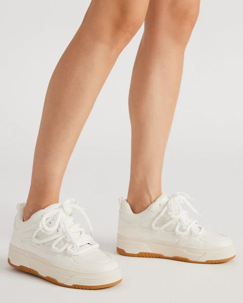 Chunky white Steve Madden skate shoes