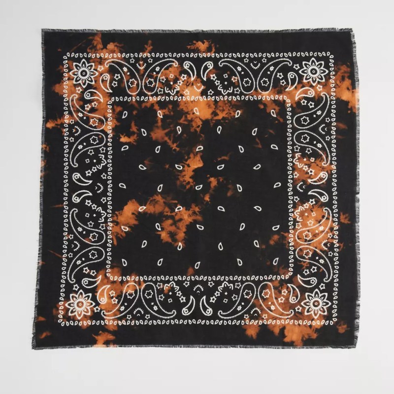 Bag Trends 2024—Soft Suede and Leopard Print for Fall