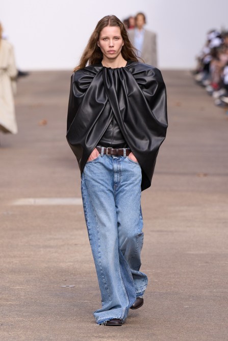 stella mccartney spring/summer 2025 runway