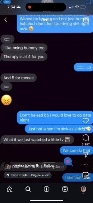 Devin texts from the bachelorette