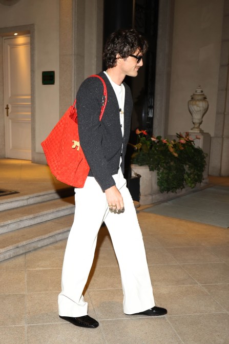 Jacob Elordi is seen during Milan Fashion Week - Womenswear Spring/Summer 2025 on September 21, 2024 in Milan, Italy.