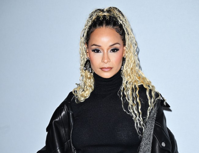 MILAN, ITALY - SEPTEMBER 19: Sai De Silva attends the Max Mara fashion show during the Milan Womenswear Spring/Summer 2025 on September 19, 2024 in Milan, Italy.