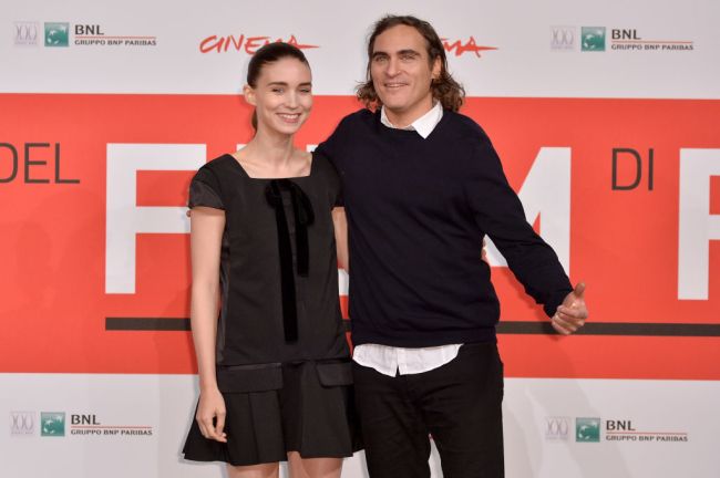 Actors Rooney Mara and Joaquin Phoenix attend the 'Her' Photocall during the 8th Rome Film Festival at the Auditorium Parco Della Musica on November 10, 2013 in Rome, Italy